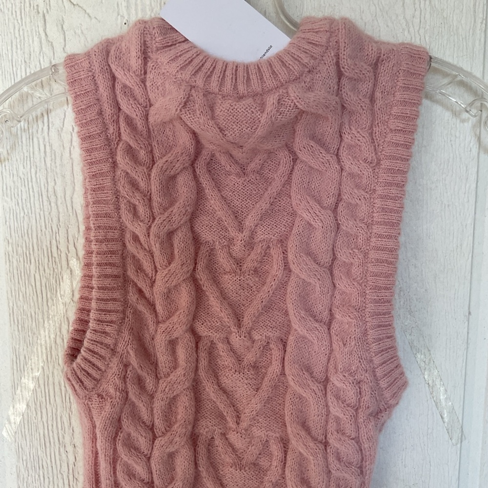 Lovers and Friends Ingrid Sweater Vest size small NWT - Picture 14 of 16